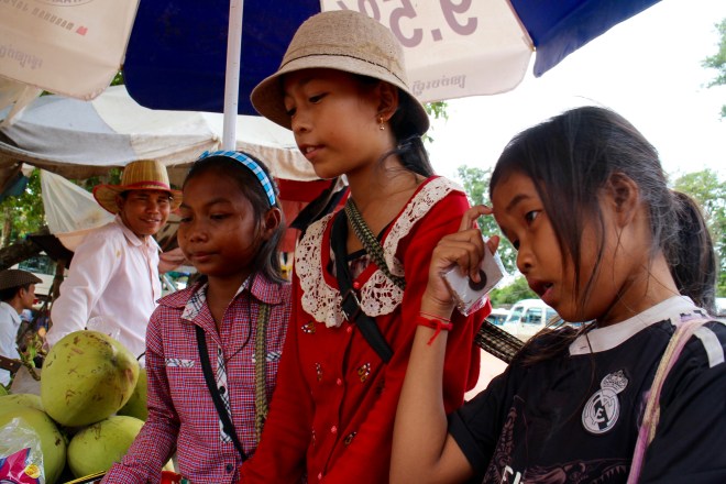 Child Vendors at the Wat
