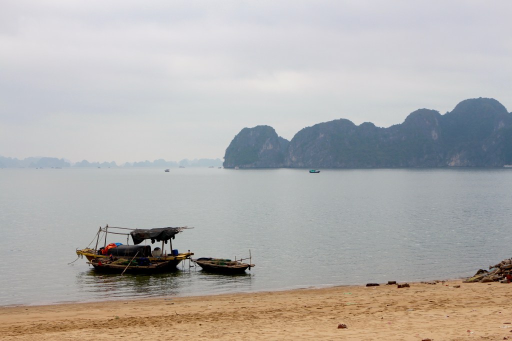 Ha Long Shores